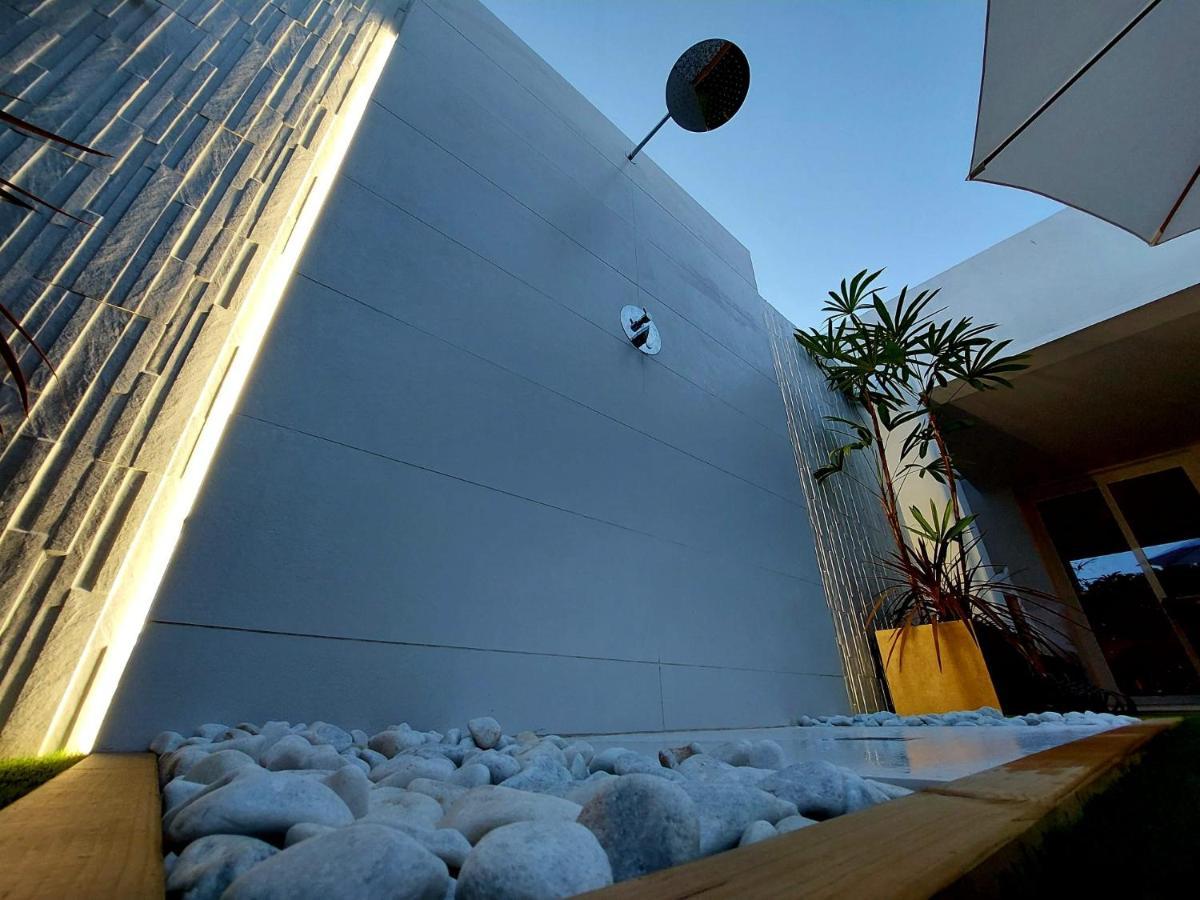Bungalow De Diseno Hidromasajes Terraza Y Piscina. Сан-Бартоломе Екстер'єр фото